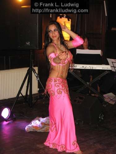 Bellydancing in McGarrigle's